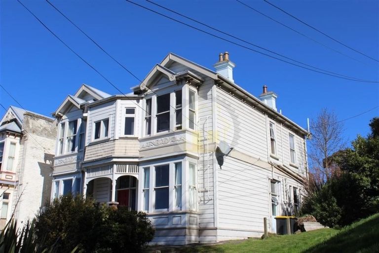 Photo of property in 1 Phillips Street, Kensington, Dunedin, 9011