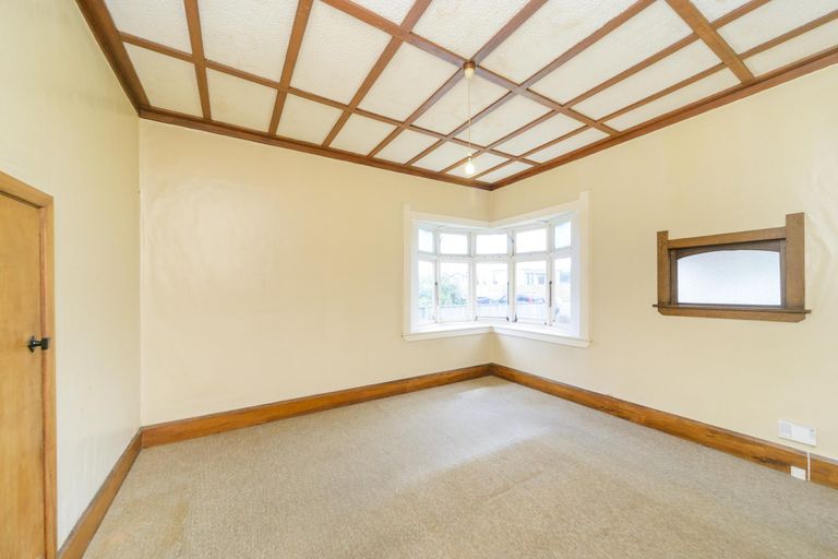Photo of property in 11 Rosalie Terrace, Kelvin Grove, Palmerston North, 4414