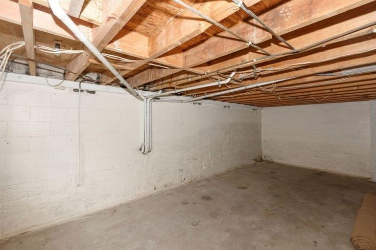 Photo of property in 4/24 Woodglen Road, Glen Eden, Auckland, 0602