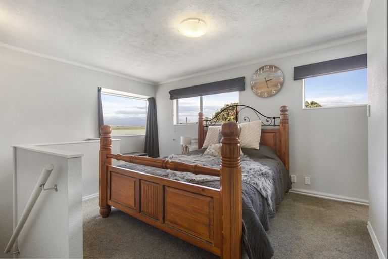 Photo of property in 19 Ronald Avenue, Glenbrook, Waiuku, 2681