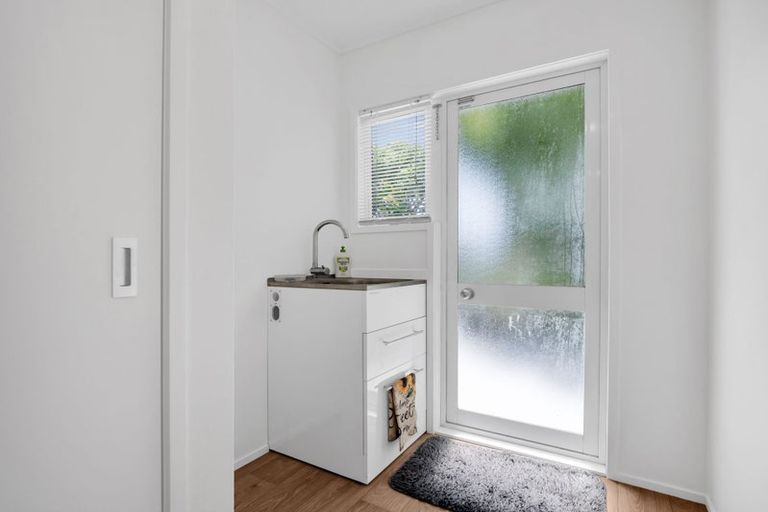 Photo of property in 53a Kitchener Road, Waiuku, 2123