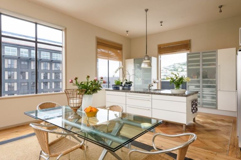 Photo of property in 5/5 Tory Street, Te Aro, Wellington, 6011