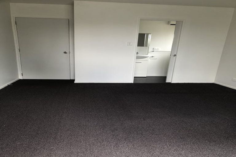 Photo of property in 60 Middleton Road, Upper Riccarton, Christchurch, 8041