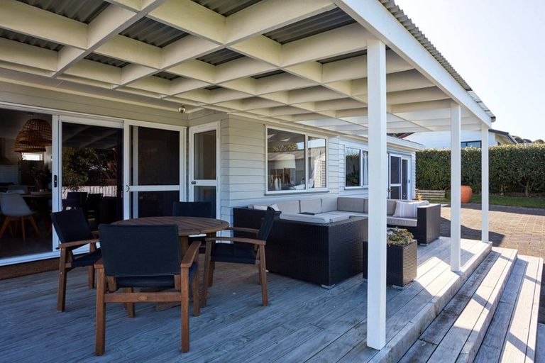 Photo of property in 56b Moana Road, Okitu, Gisborne, 4010