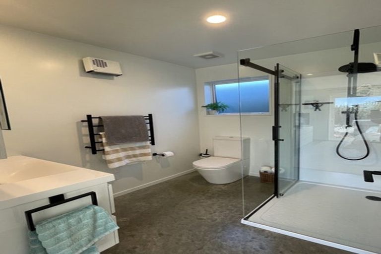 Photo of property in 2/2a Rhodes Street, Parkside, 7910