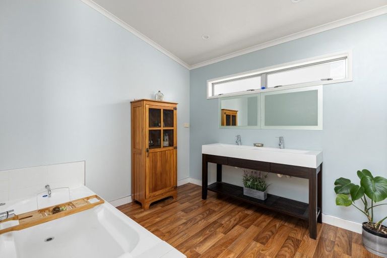 Photo of property in 26 Brackenburn Drive, Ohauiti, Tauranga, 3112