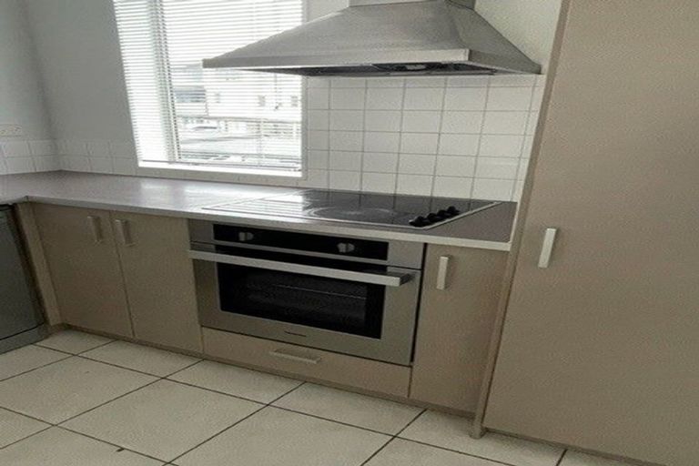 Photo of property in 3/30 Oneroa Road, East Tamaki, Auckland, 2013