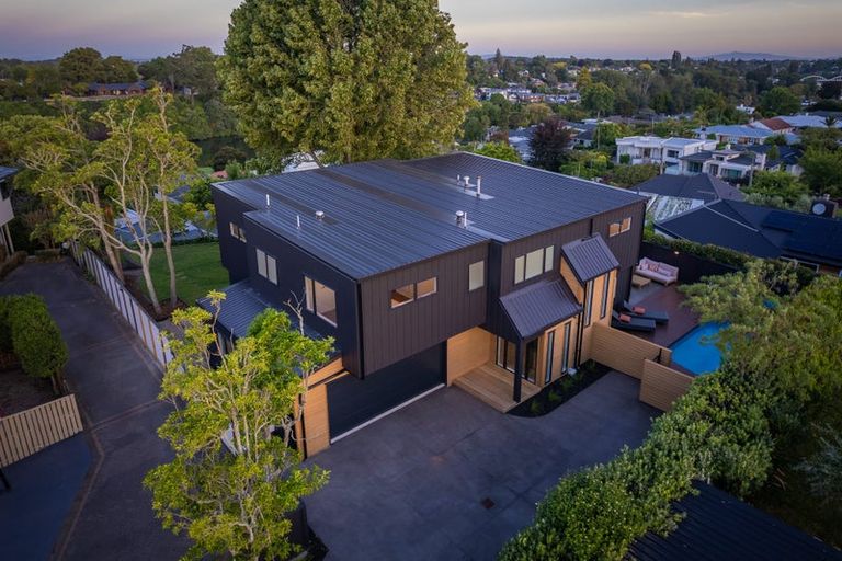 Photo of property in 94 Beerescourt Road, Beerescourt, Hamilton, 3200