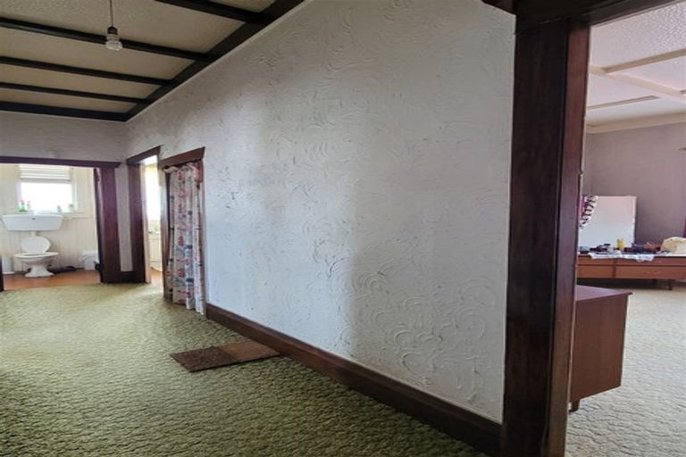 Photo of property in 31 Driver Road, Mangere East, Auckland, 2024