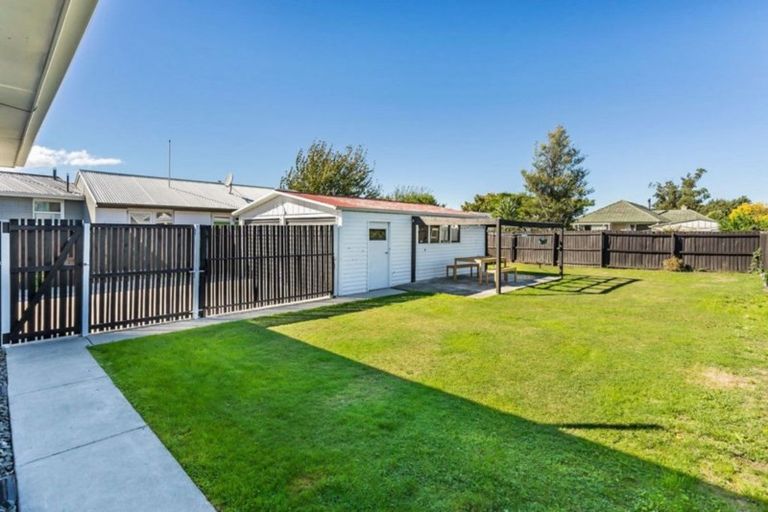 Photo of property in 126 Foremans Road, Islington, Christchurch, 8042