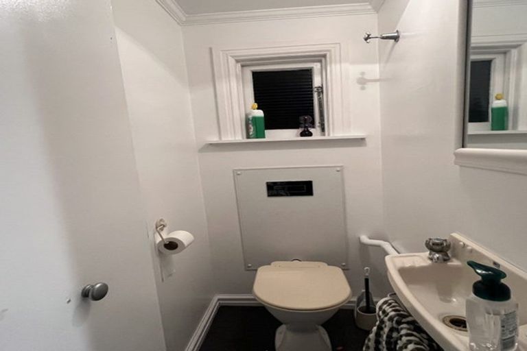 Photo of property in 3/110 Austin Street, Mount Victoria, Wellington, 6011