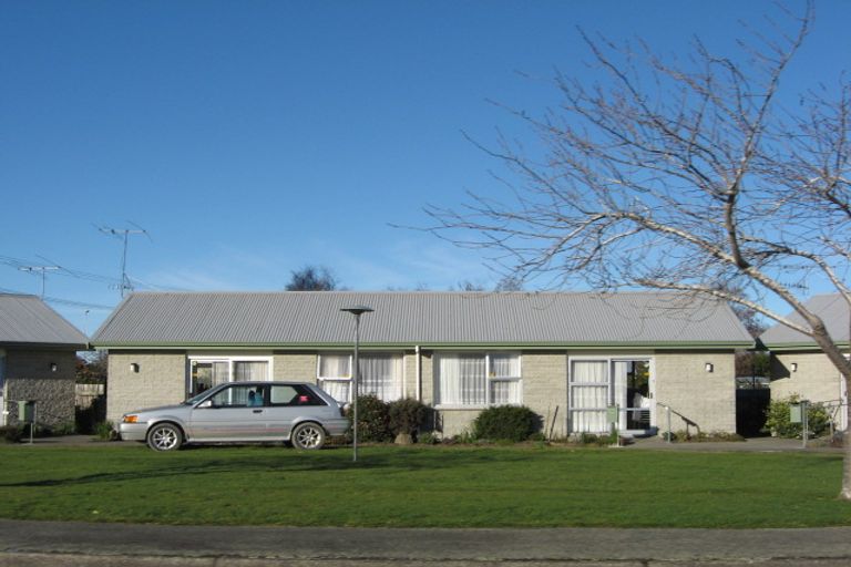 Photo of property in 3 Queen Street, Winton, 9720