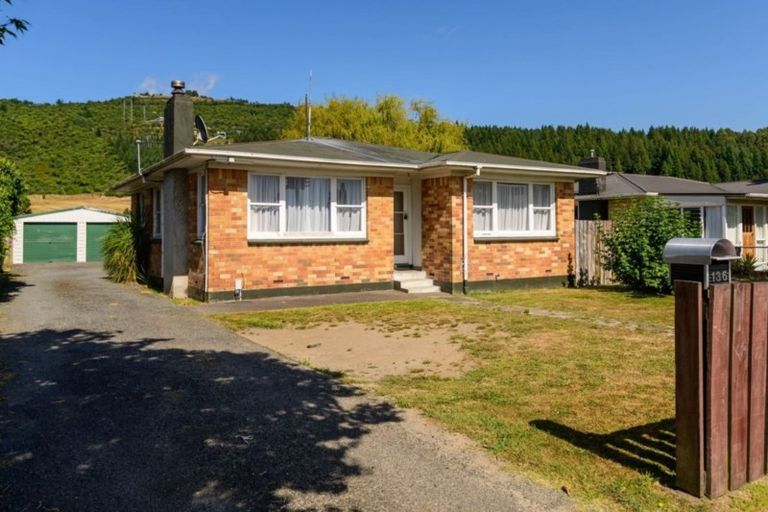 Photo of property in 136 Fairy Springs Road, Fairy Springs, Rotorua, 3015