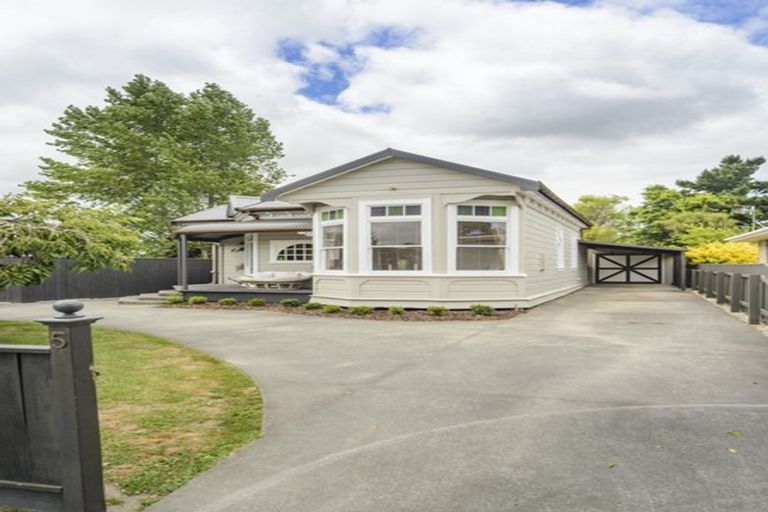 Photo of property in 5 Queen Street, Feilding, 4702