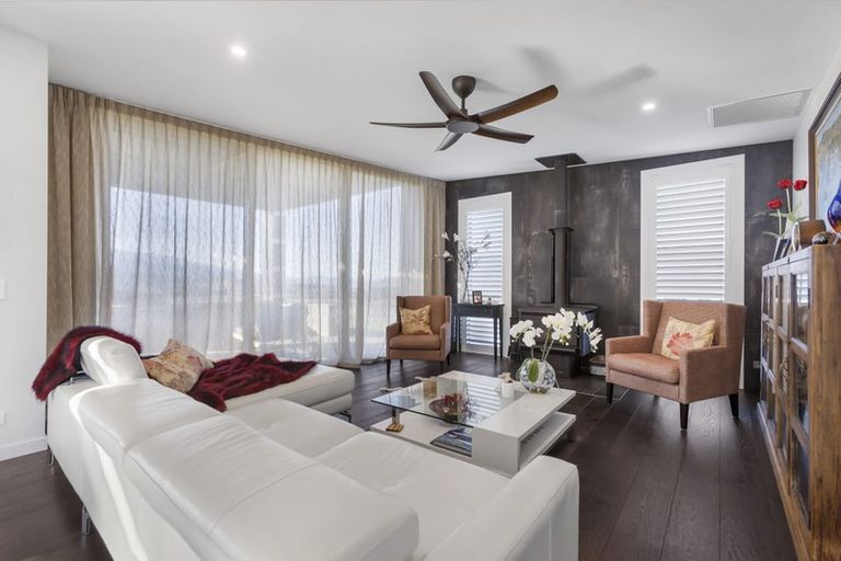 Photo of property in 102 Hall Road, Bannockburn, Cromwell, 9384