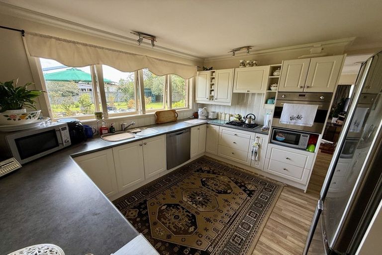 Photo of property in 10 Dunkeld Place, Tokoroa, 3420
