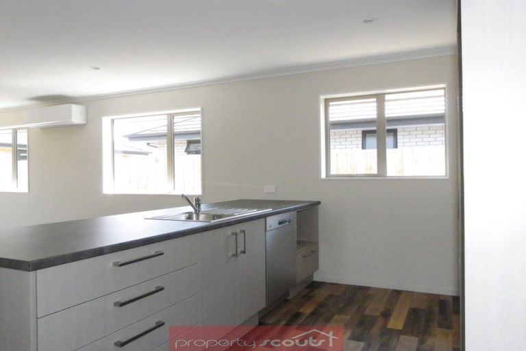 Photo of property in 10 Saddlers Lane, Yaldhurst, Christchurch, 8042