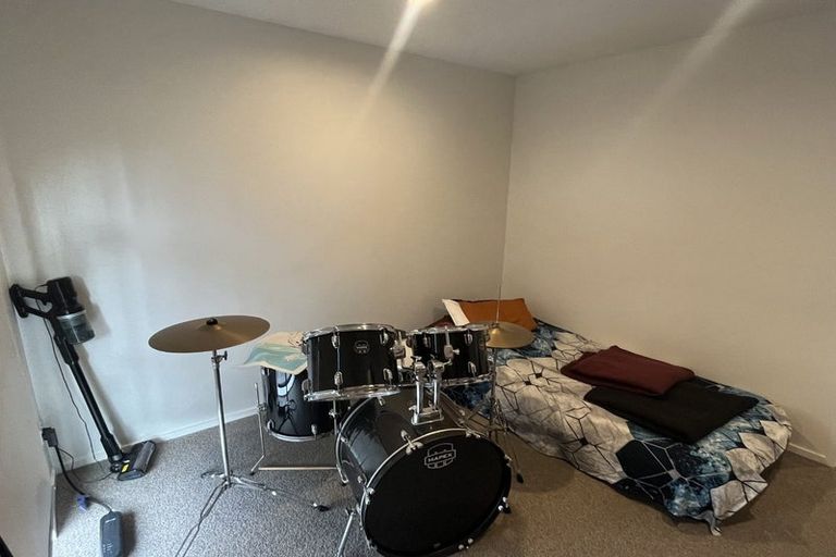 Photo of property in 7 Maraeariki Avenue, Orewa, 0931