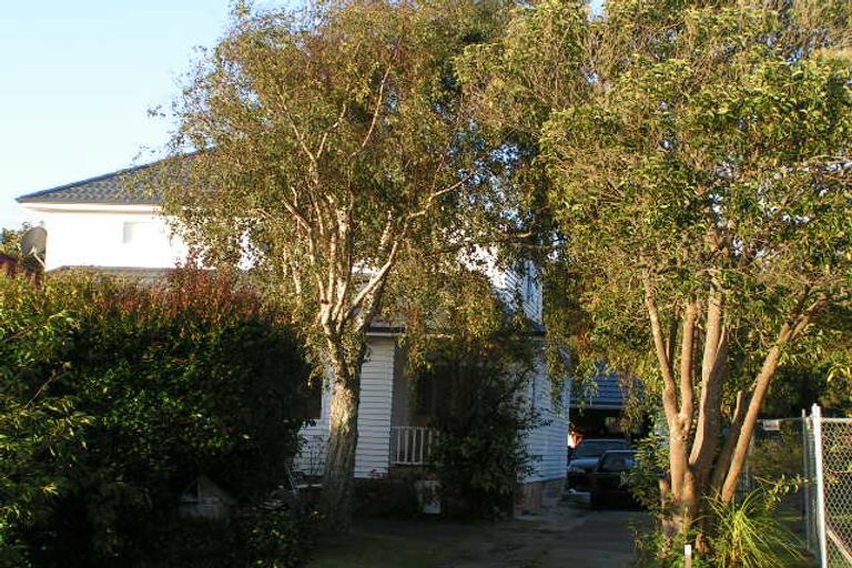 Photo of property in 2/50 Francis Street, Hauraki, Auckland, 0622