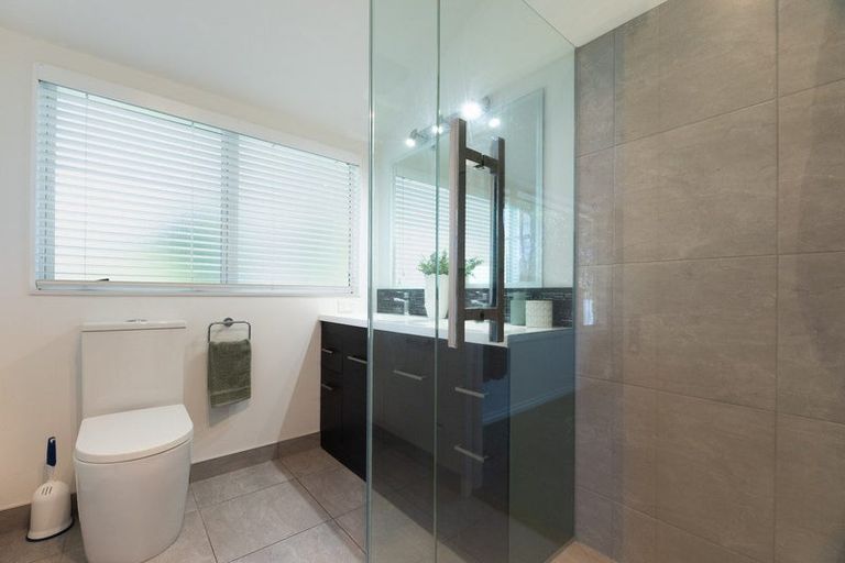 Photo of property in 10 Harvest Court, Paraparaumu, 5032