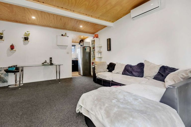 Photo of property in 16 Kingswood Road, Brookfield, Tauranga, 3110