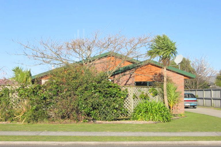 Photo of property in 58 Pacific View Road, Papamoa Beach, Papamoa, 3118