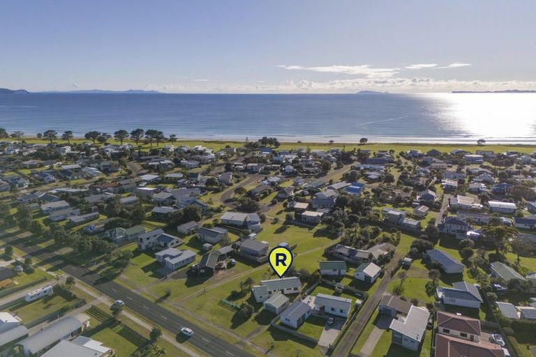 Photo of property in 528 Matarangi Drive, Matarangi, Whitianga, 3592