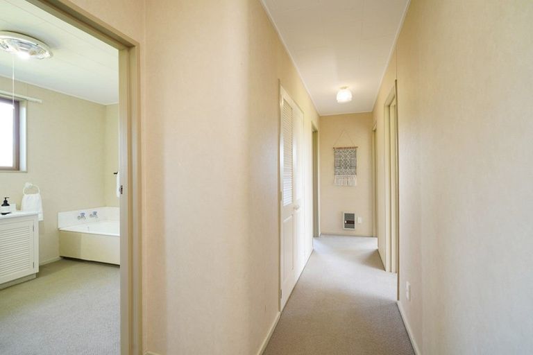 Photo of property in 24 Hughies Lane, Otautau, 9610