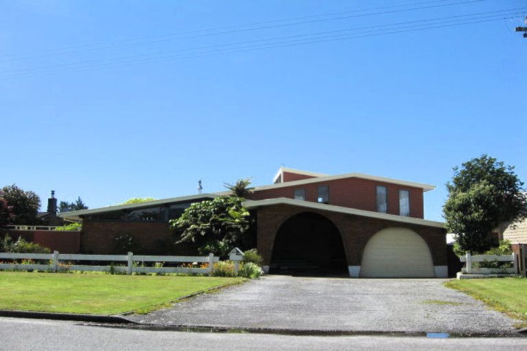 Photo of property in 43 Orowaiti Road, Westport, 7825