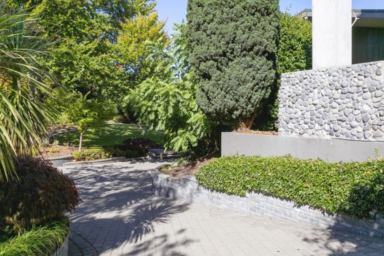 Photo of property in 11 Chesham Avenue, Waipahihi, Taupo, 3330