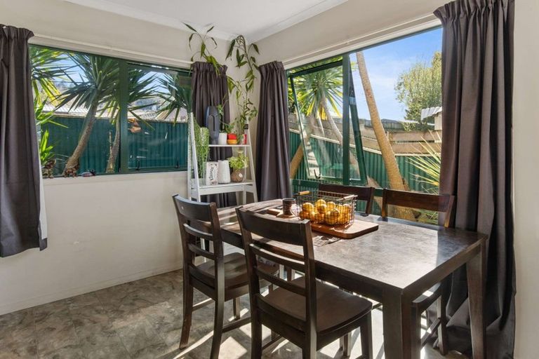 Photo of property in 11a Island View Road, Western Heights, Rotorua, 3015