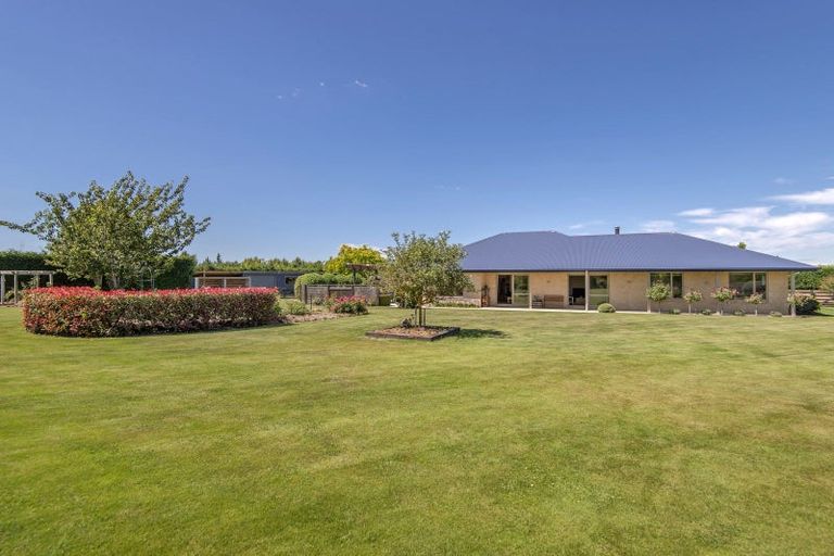 Photo of property in 9 Mulholland Drive, Darfield, 7571