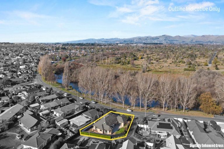 Photo of property in 128 Lake Terrace Road, Burwood, Christchurch, 8061