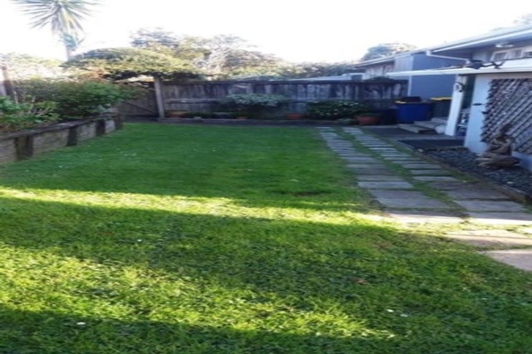 Photo of property in 4/15 Glengarry Road, Glen Eden, Auckland, 0602