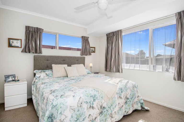 Photo of property in 19b Pemberton Crescent, Greerton, Tauranga, 3112