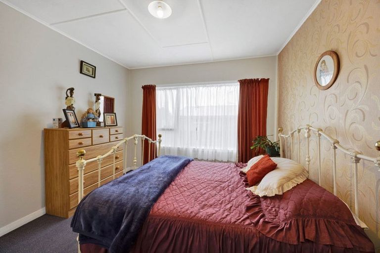 Photo of property in 24 Dorset Street, Patea, 4520