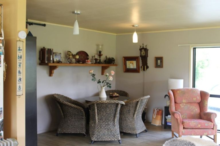 Photo of property in 316 Mountain Road, Maungaturoto, 0587