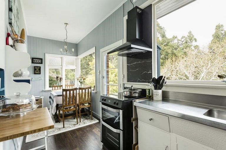 Photo of property in 16a Grandview Crescent, Opoho, Dunedin, 9010