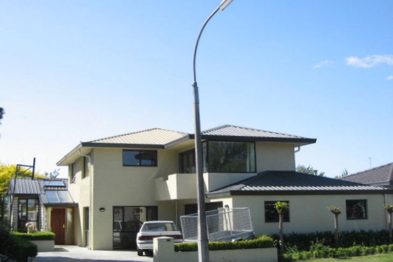 Photo of property in 18 Jenkins Avenue, Redwood, Christchurch, 8051