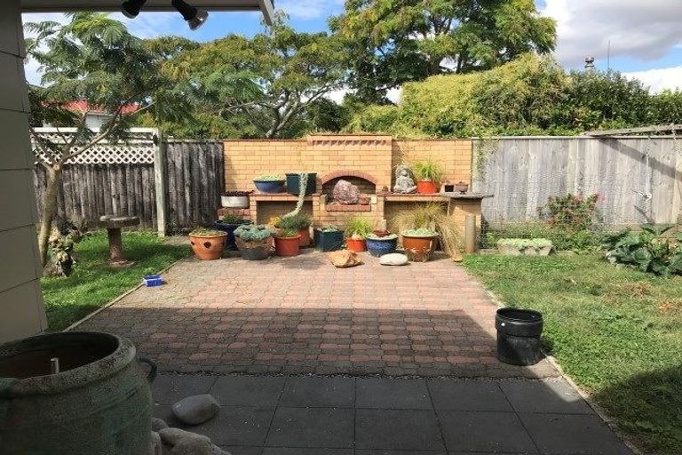 Photo of property in 110 Cambridge Road, Hillcrest, Hamilton, 3216