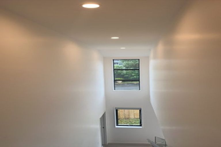 Photo of property in 48d Sunrise Avenue, Mairangi Bay, Auckland, 0630