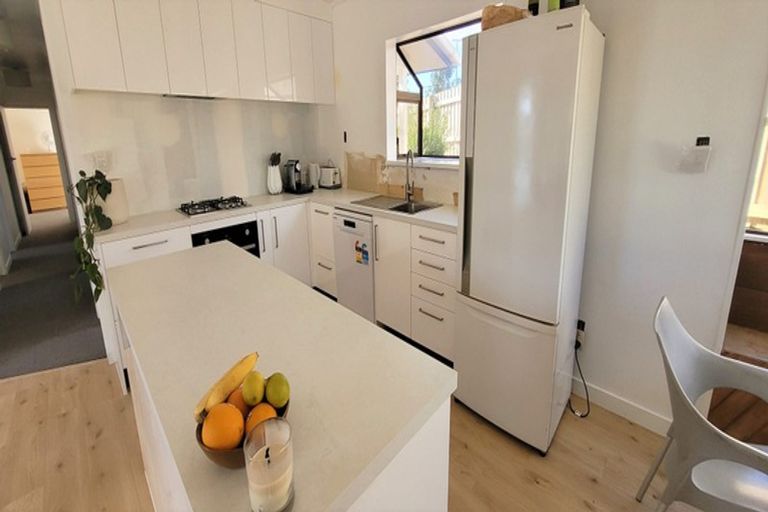 Photo of property in 644 Maunganui Road, Mount Maunganui, 3116