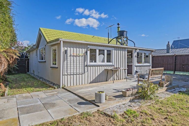 Photo of property in 20 Broadway Avenue, Waikuku Beach, 7473