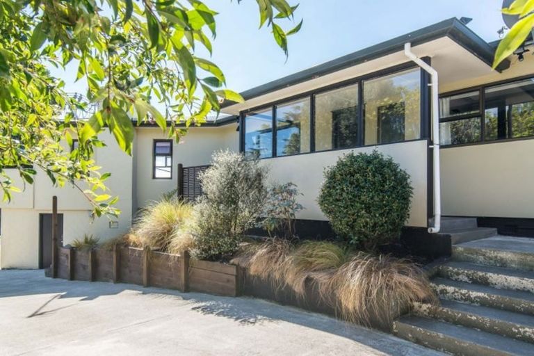 Photo of property in 44 Gavin Road, Raumati Beach, Paraparaumu, 5032