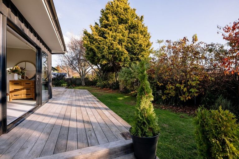 Photo of property in 141 Williams Street, Cambridge, 3434