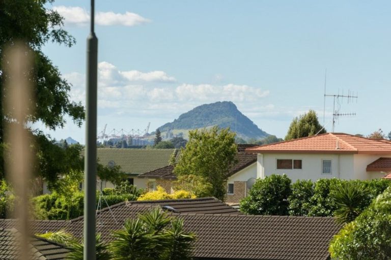 Photo of property in 45 Village Park Drive, Welcome Bay, Tauranga, 3112