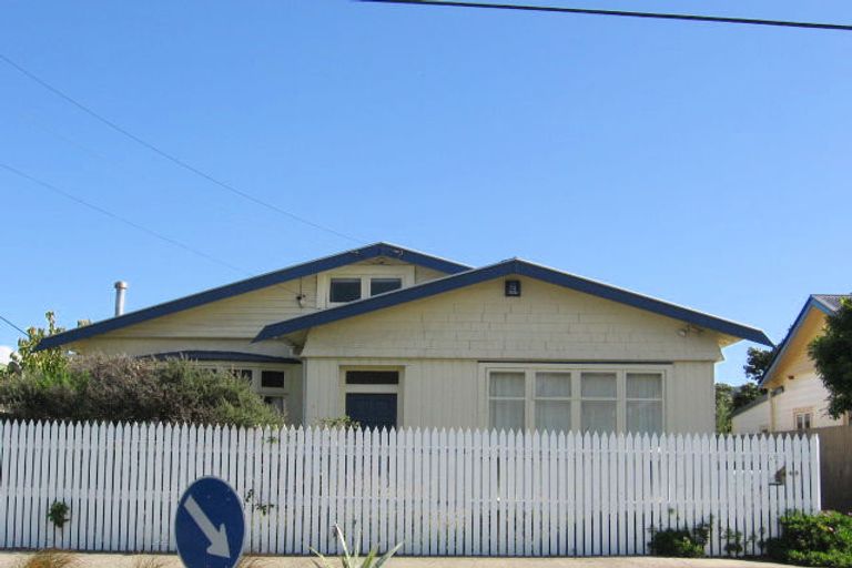 Photo of property in 49 William Street, Petone, Lower Hutt, 5012