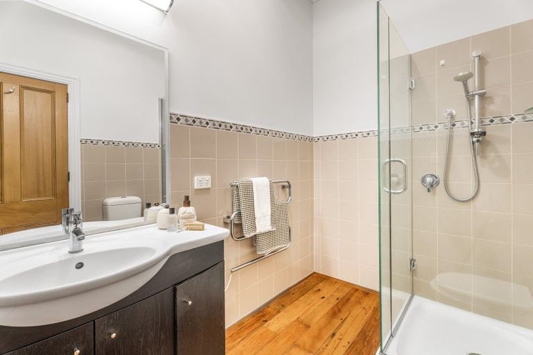 Photo of property in 29 Hastings Parade, Devonport, Auckland, 0624