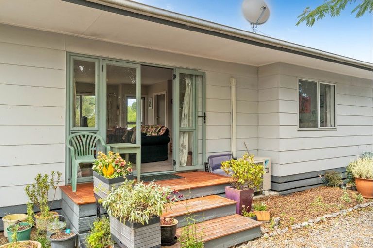 Photo of property in 4 Baillie Crescent, Carterton, 5713