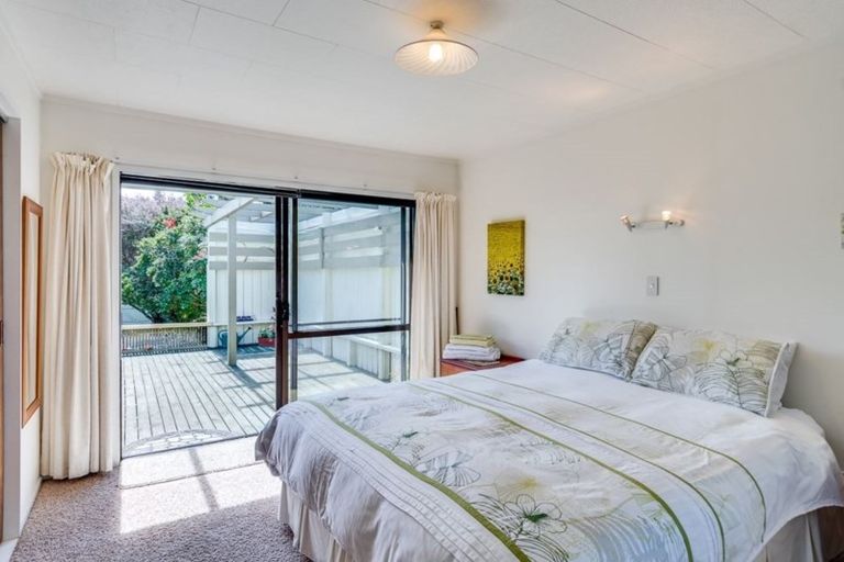 Photo of property in 228 Whirinaki Road, Eskdale, Napier, 4182
